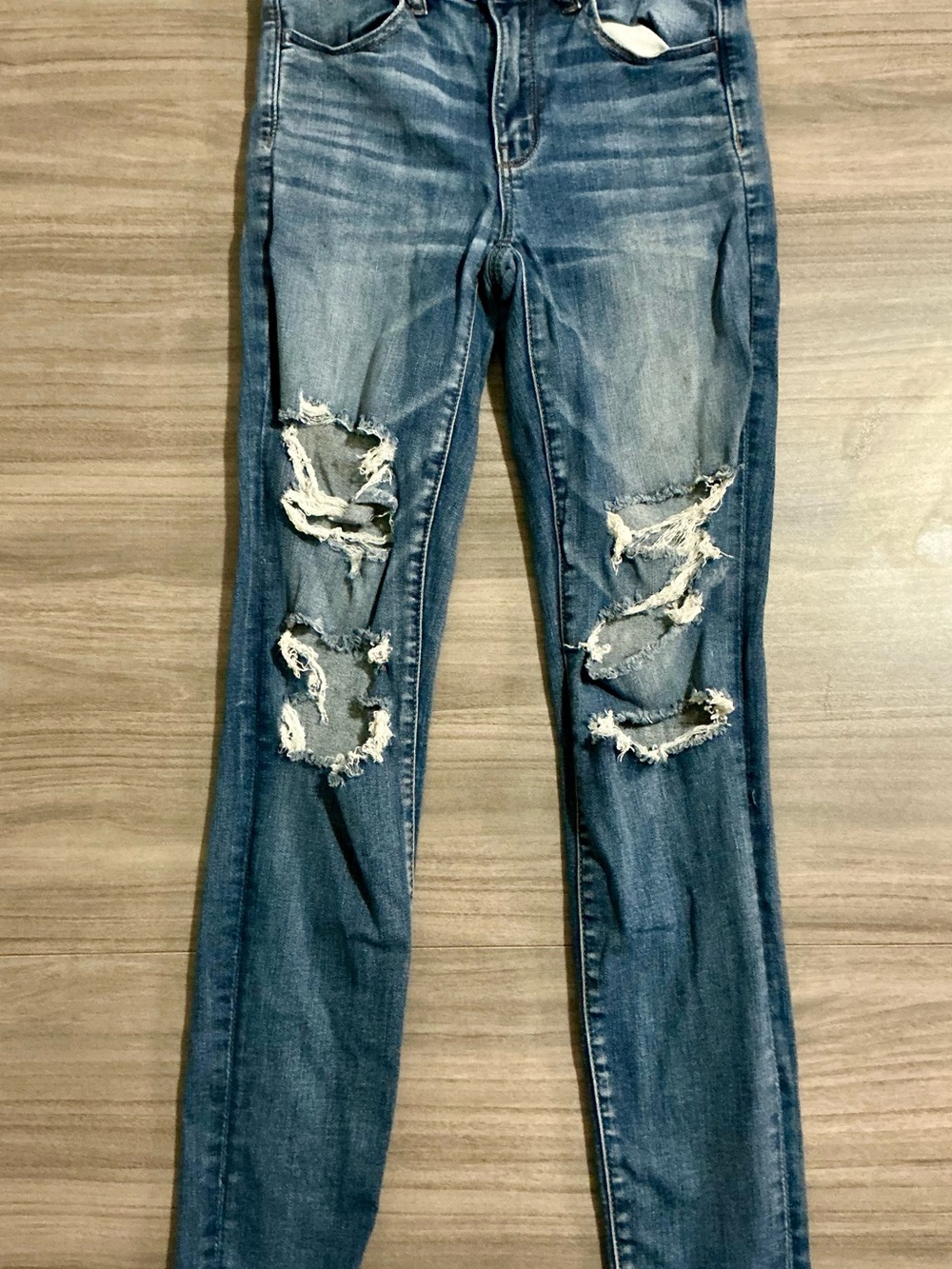 American Eagle Hi-Rise Jegging Ripped Jeans 6L